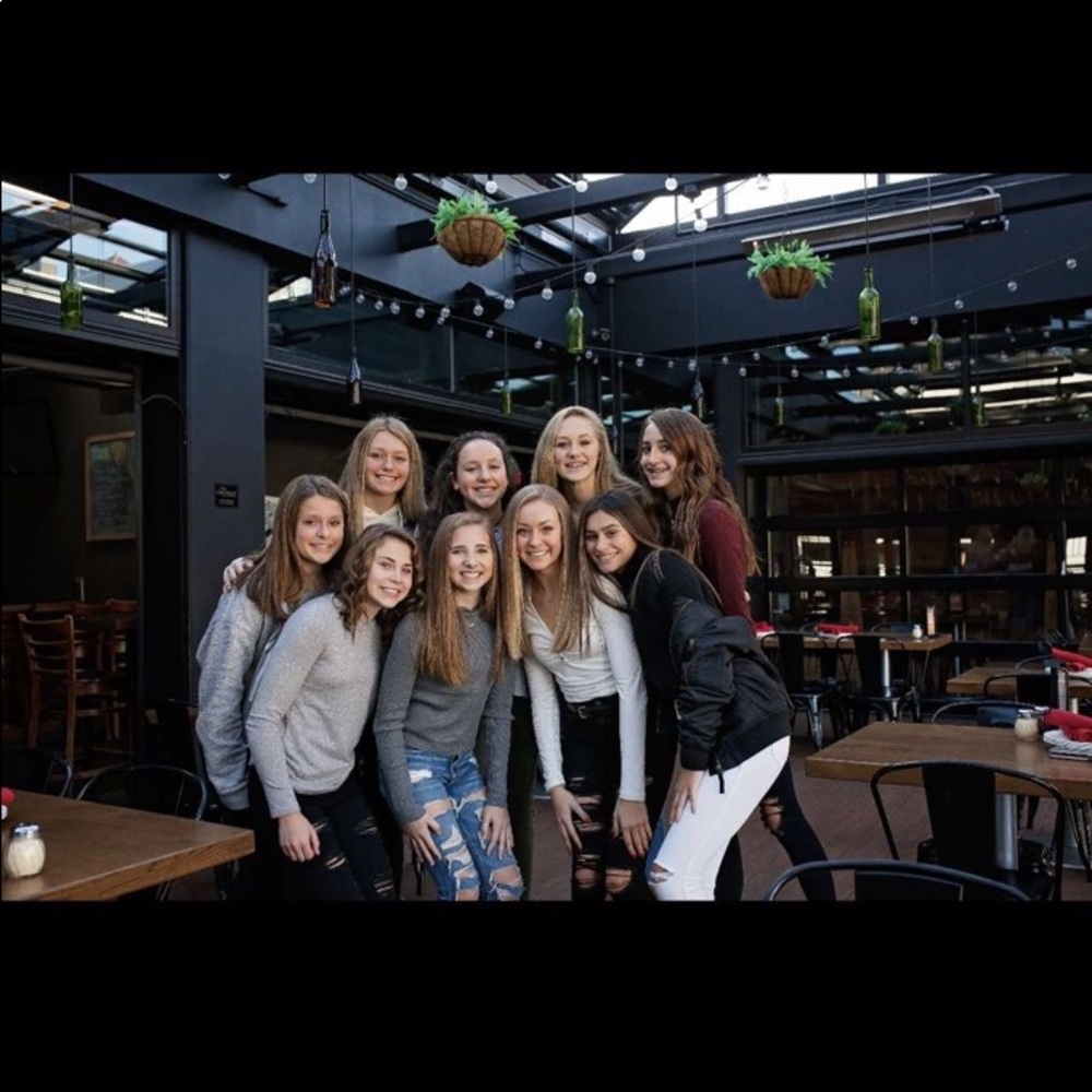 Meet your Posher, Kendall